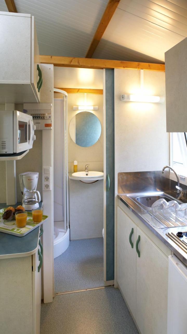 Camping Bassegoda Park Hotell Albanya Exteriör bild